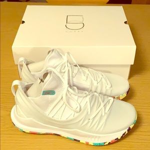 Curry 5 Confetti Basketball Shoes